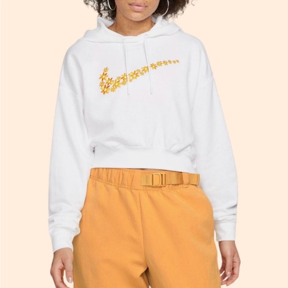 Nike Crop Sweater